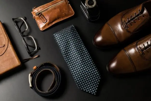 men_essential_accessories